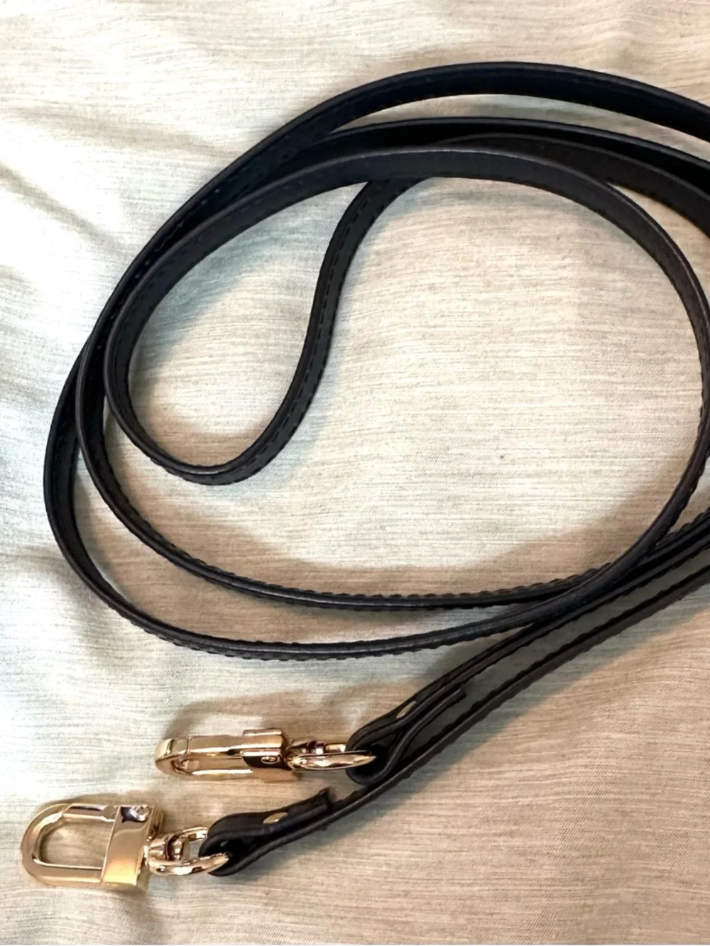 Genuine Leather Navy Crossbody Replacement Purse Strap 3/8” thin 60” extra long - Picture 2 of 4